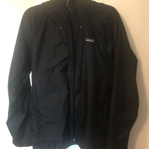 Patagonia windbreaker